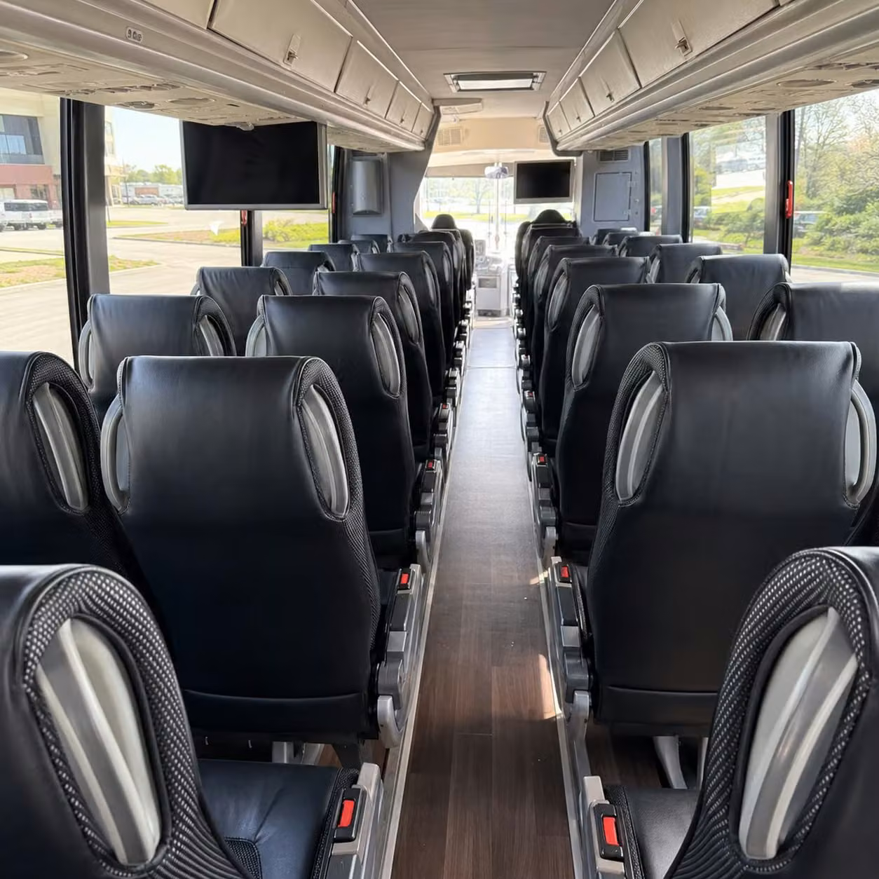 duluth charter bus interior