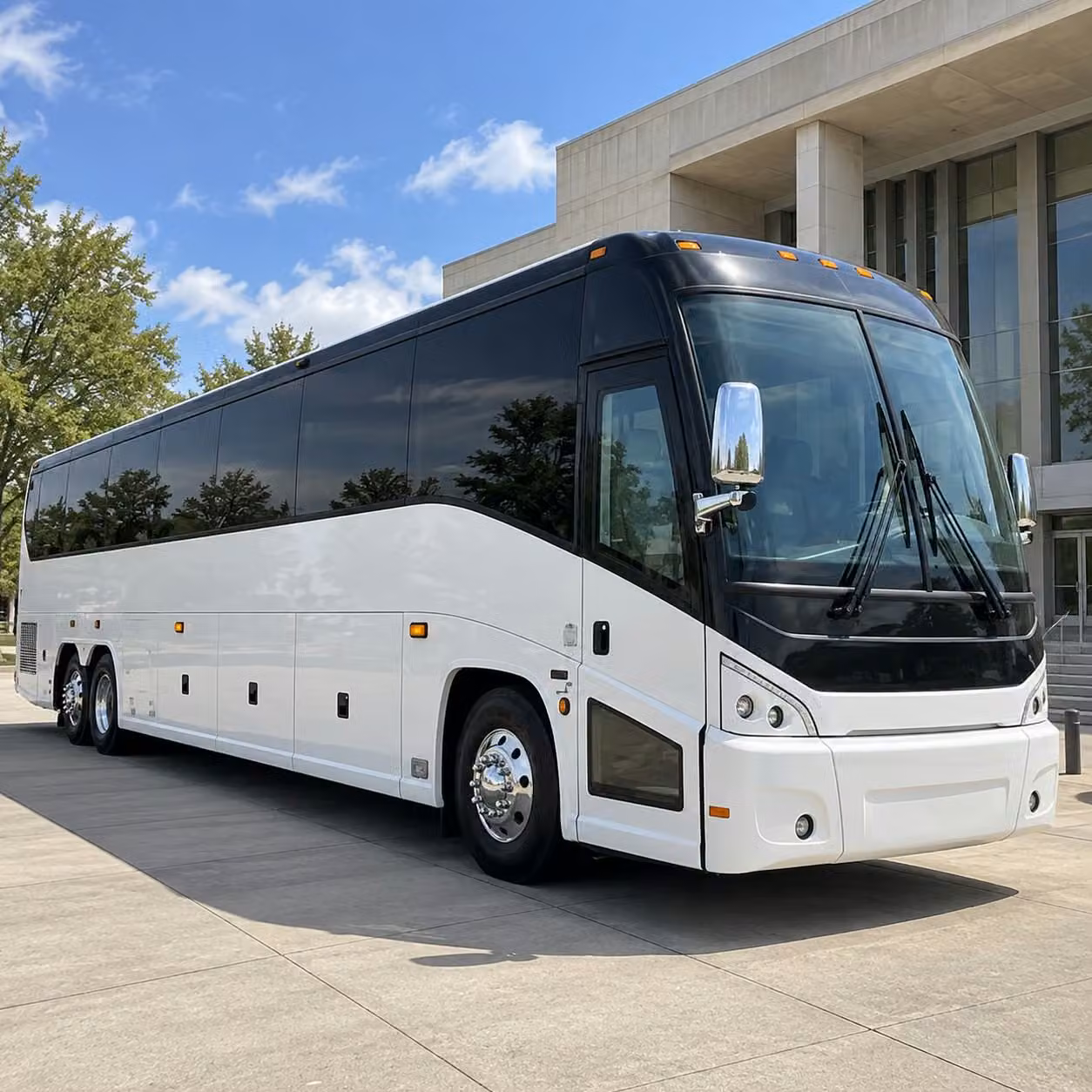 fan bus rentals for duluth huskies baseball at wade stadium