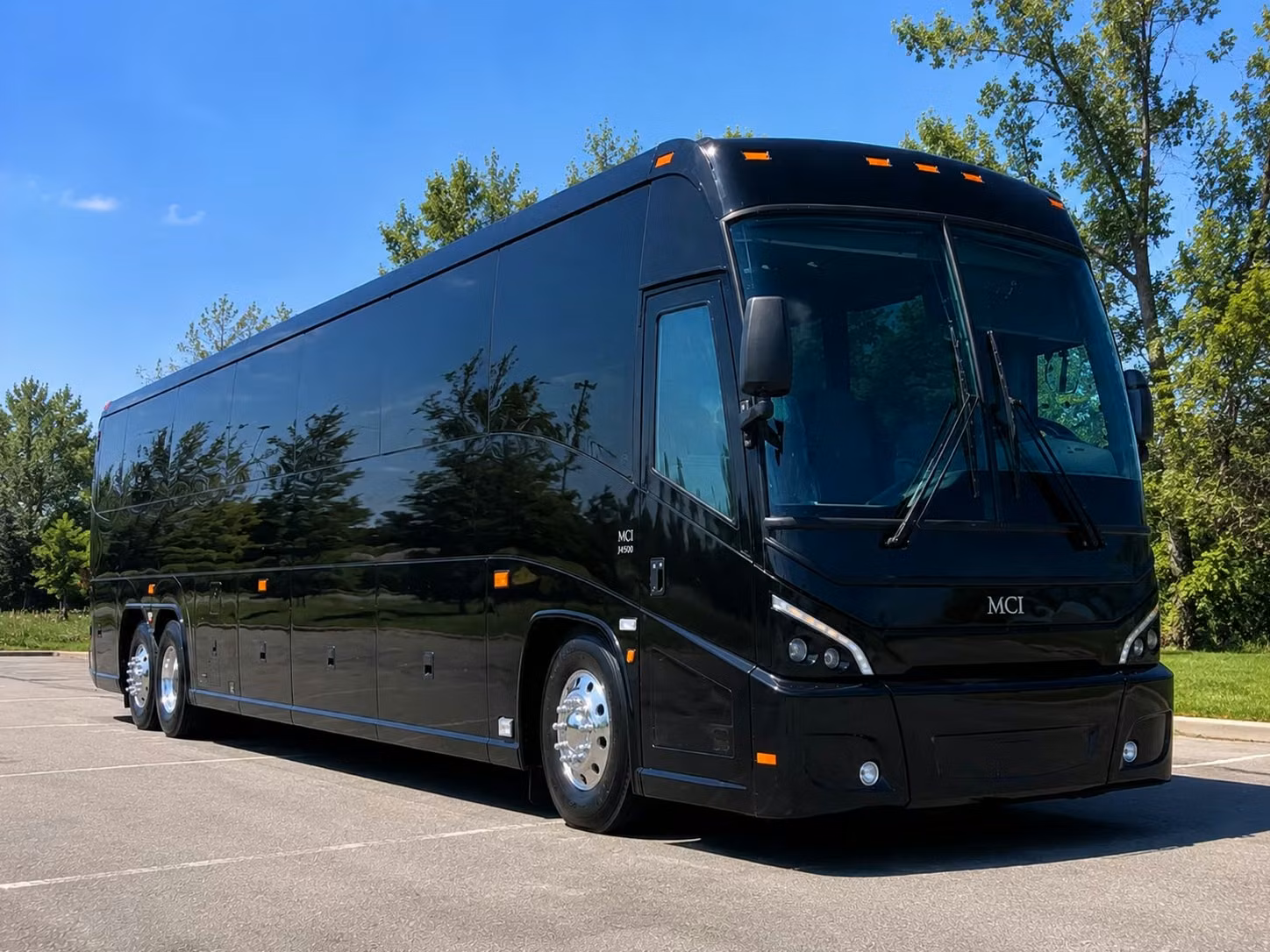 field trip transportation to the lake superior zoo and hartley nature center